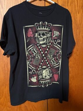 Men's Black Skull King Playing Card Graphic Tee